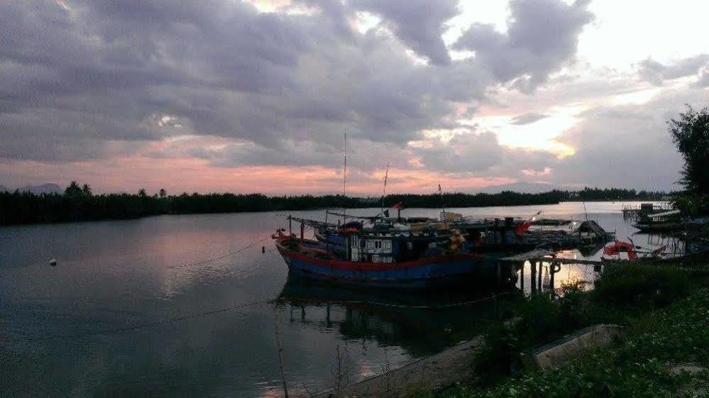 River Park Trademark River Park Homestayandhostel Hoian Hoi An Eksteriør billede